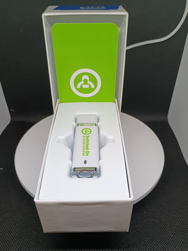 Switched on Schoolhouse USB Diagnostic Test flash drive, AOP SOS gallery