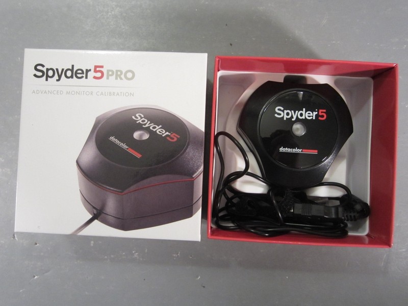 Datacolor Spyder5 Pro USB Colorimeter S5P100 Monitor Calibration In Original Box