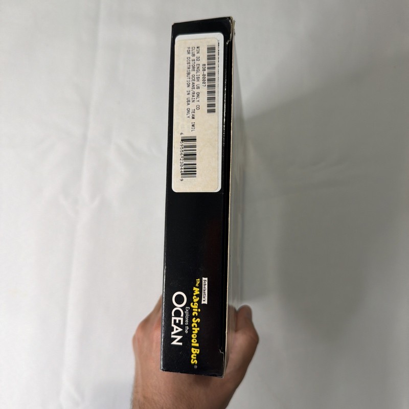 Magic School Bus Explores the Ocean Big Box PC CD-ROM Windows gallery