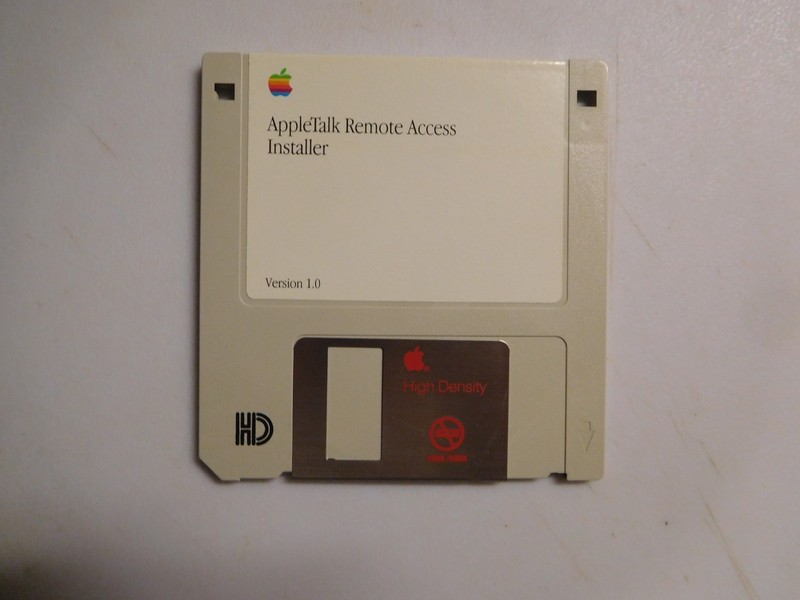 Appletalk Remote Access Installer Version 1.0 for Macintosh on 3.5″ disk 1991