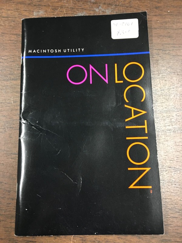 Vintage Macintosh software : ON LOCATION - Manual and Software gallery