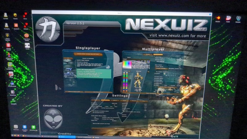 🐧 Linux + FREE Games 64GB USB 3] 🔐 Encrypted Persistence [Installed /Hi Qual] gallery