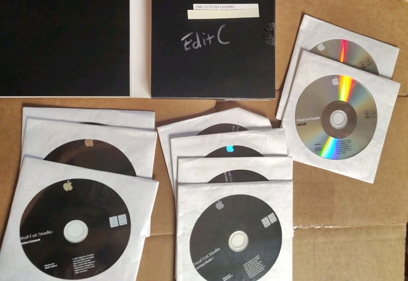 Final Cut Studio 2.0.1 Academic ~ 602-6257-A~9 Discs Vintage Edition from 2007