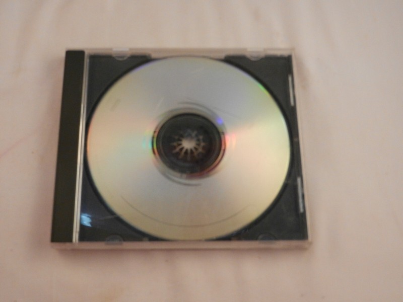 TDK DATA CD - R "NEW" SOFTWARE - 80 MIN gallery