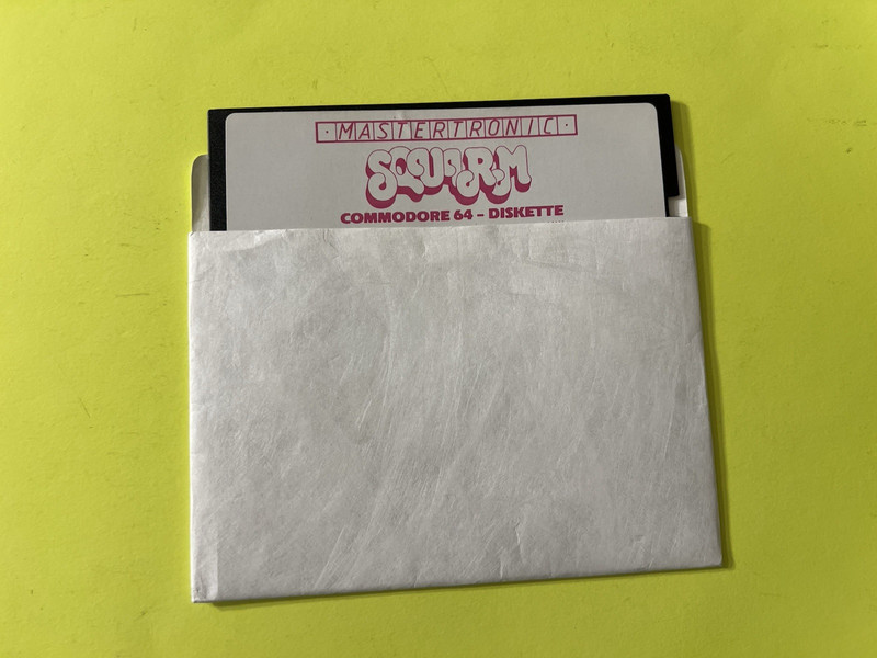 SQUIRM – Commodore 64, C64 – Tested – Works Great!