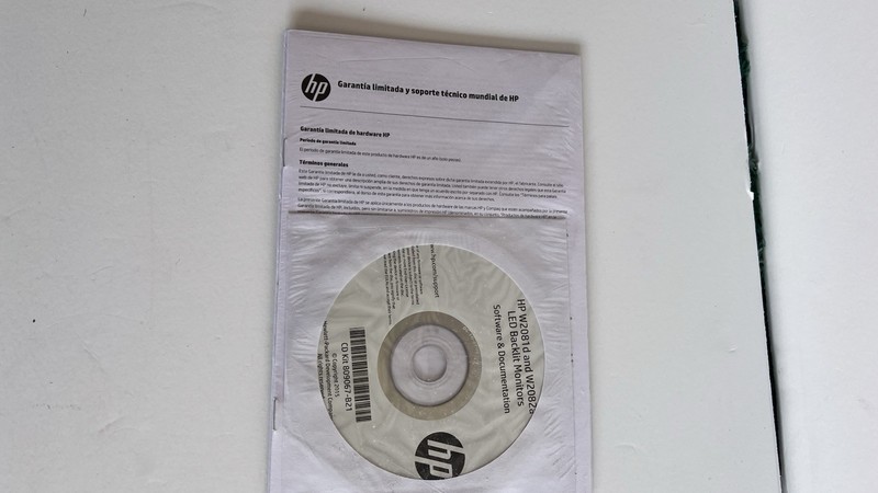 Vintage OEM Driver Software CD Lot Dell 924 HP Monitor Linksys WMP54G gallery