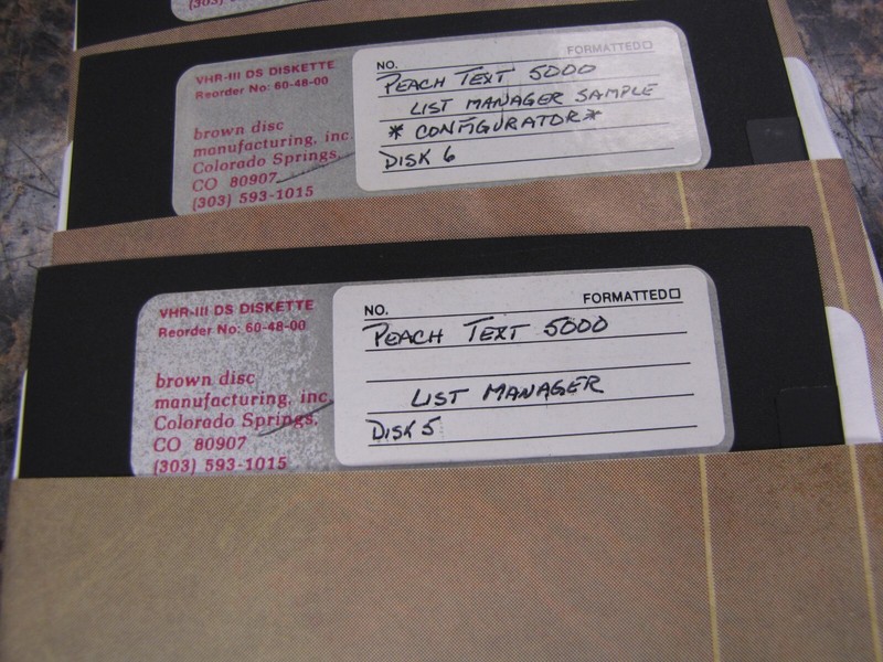Lot of (10) Vintage Peach Text 5000 Software 5.25" Disks W/Box - MF37 gallery