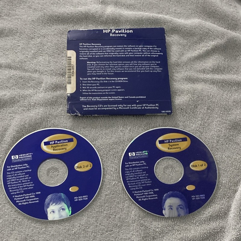 HP Pavilion Recovery CD Set for Windows System Disc 1/2 & Application Disc 2/2 gallery