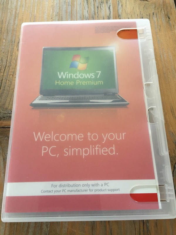 Windows 7 Home Premium, 64 Bit with Holo DVD, English, SB Product with VAT Invoice
