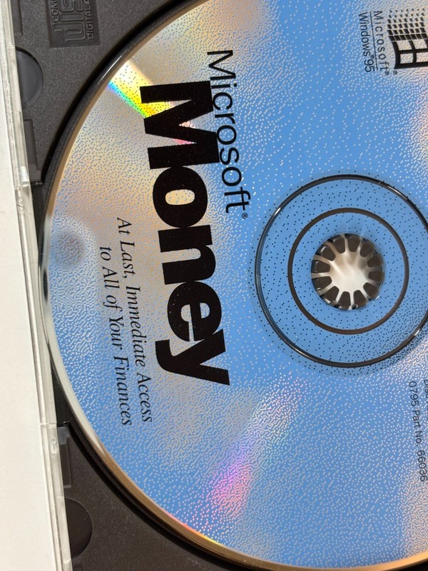 Microsoft Money Version 4.0 CD For Windows 95 Personal Finance Software W/ Key gallery