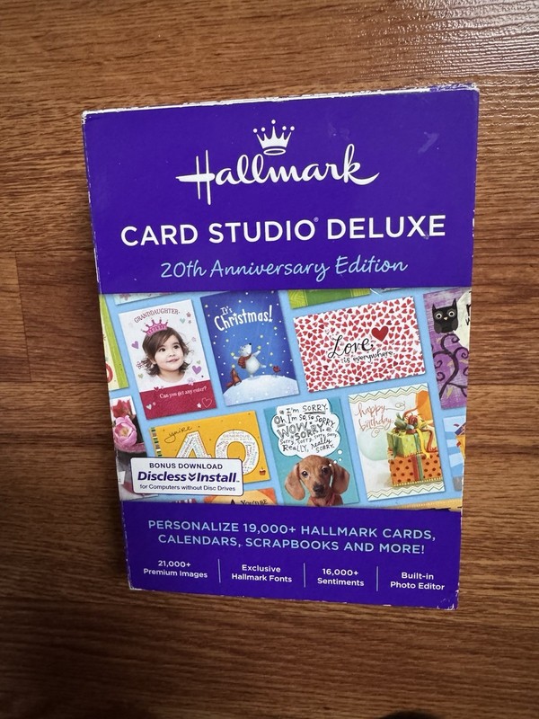 2018 Hallmark Card Studio Deluxe 20th Anniversary Calendar Original 1st Edition