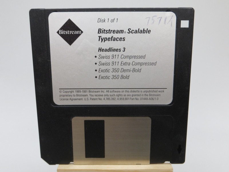 3.5" Floppy Disk Bitstream Scalable Typefaces - Headlines 3 computer software