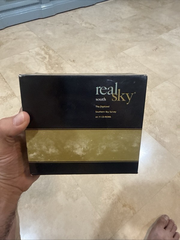 RealSky: South PC MAC CD digitized southern sky survey 11-Discs astronomical