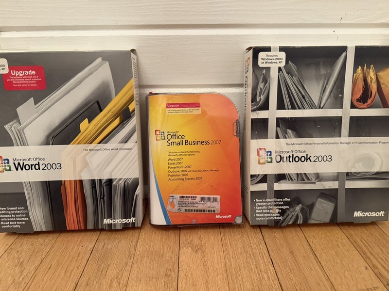 Microsoft Office lot Small Business 2007 Upgrade Word 2003 Upgrade Outlook 2003