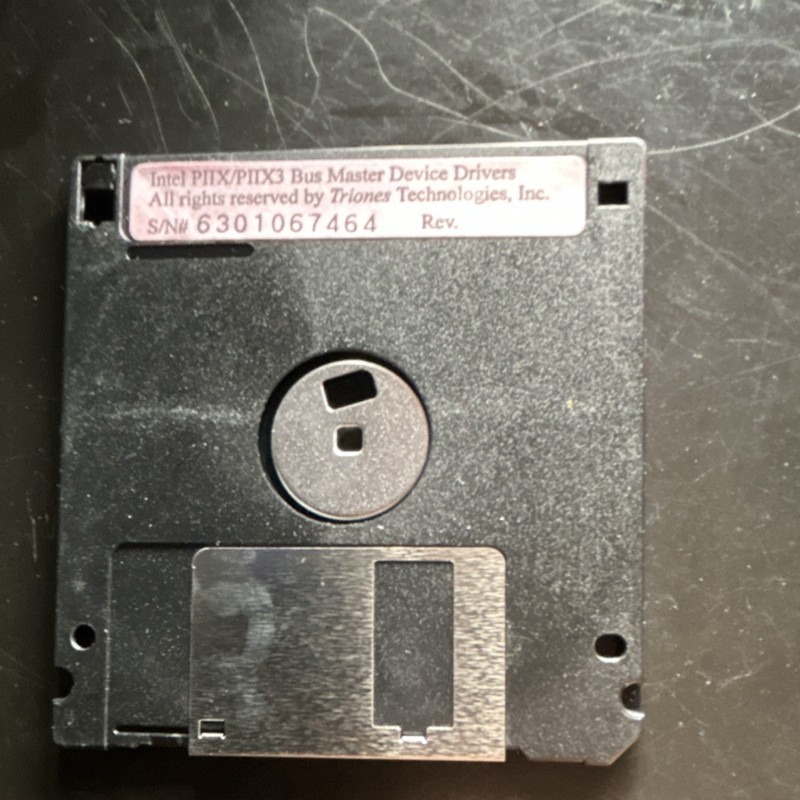 Intel PIIX/PIIX3 BusMaster IDE Drivers Update 3.5" Floppy Disk MS-DOS Windows gallery