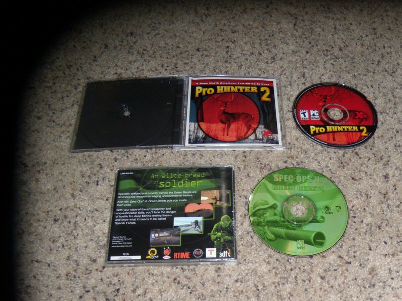 2 PC Games: Pro Hunter 2 & Spec Ops II: Green Berets
