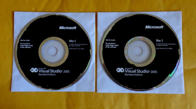 Microsoft Visual Studio 2005 Standard Edition (New ! sealed cd +Key)