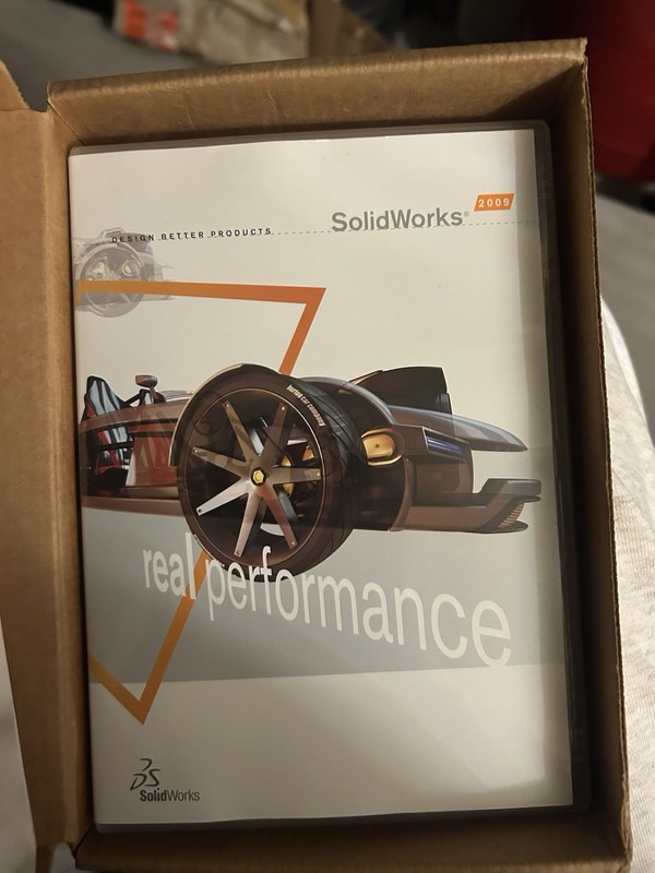 SOLIDWORKS 2009 x 2 Discs – No Serial Numbers