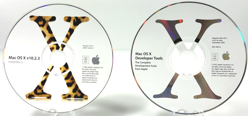Vintage Mac OS X v10.2.3 Install Disc 2 and Mac OS X Developer Tools Untested