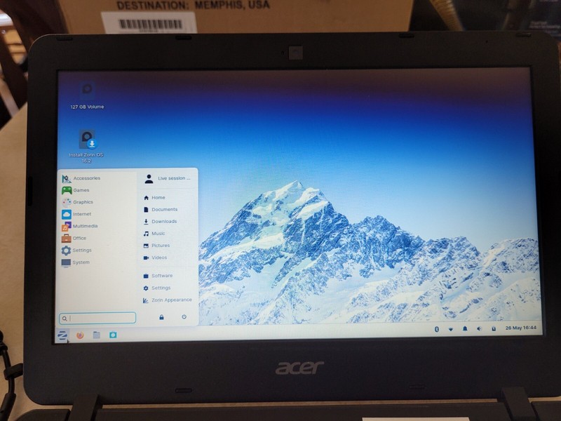 Zorin OS 16.2 Lite 64x Bootable Linux on 16G USB Stick! gallery