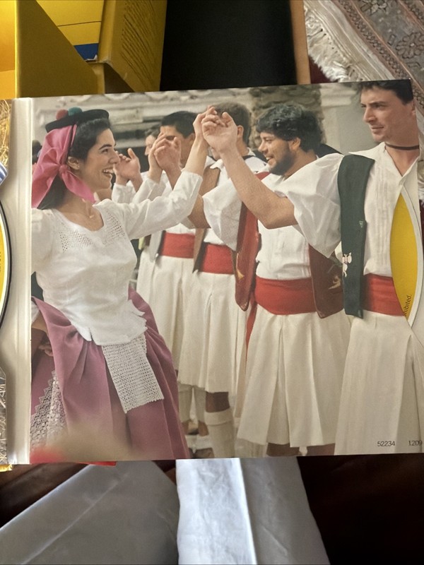 ROSETTA STONE Filipino (Version 4) 4 Disc Level 1, 2, & 3 COMPLETE W/Access Card gallery