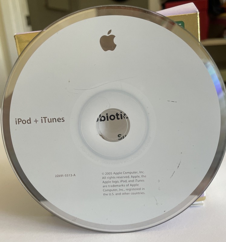 Apple iPod + iTunes Software Installation Disc CD-ROM gallery