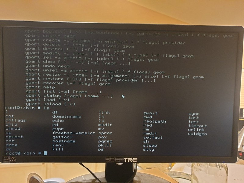 FreeBSD V15.0, 64-bit, Unix-like OS, Bootable Live and Install USB Flash Drive gallery