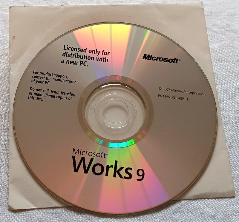 Microsoft Works 9.0 OEM DELL Part No. X13-66561 w/ Tracking ID Installation CD