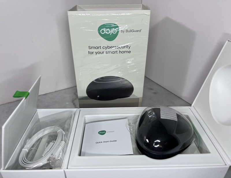DOJO SMART INTERNET SECURITY CYBERSECURITY FOR WiFi SMART HOME NETWORK BULLGUARD gallery