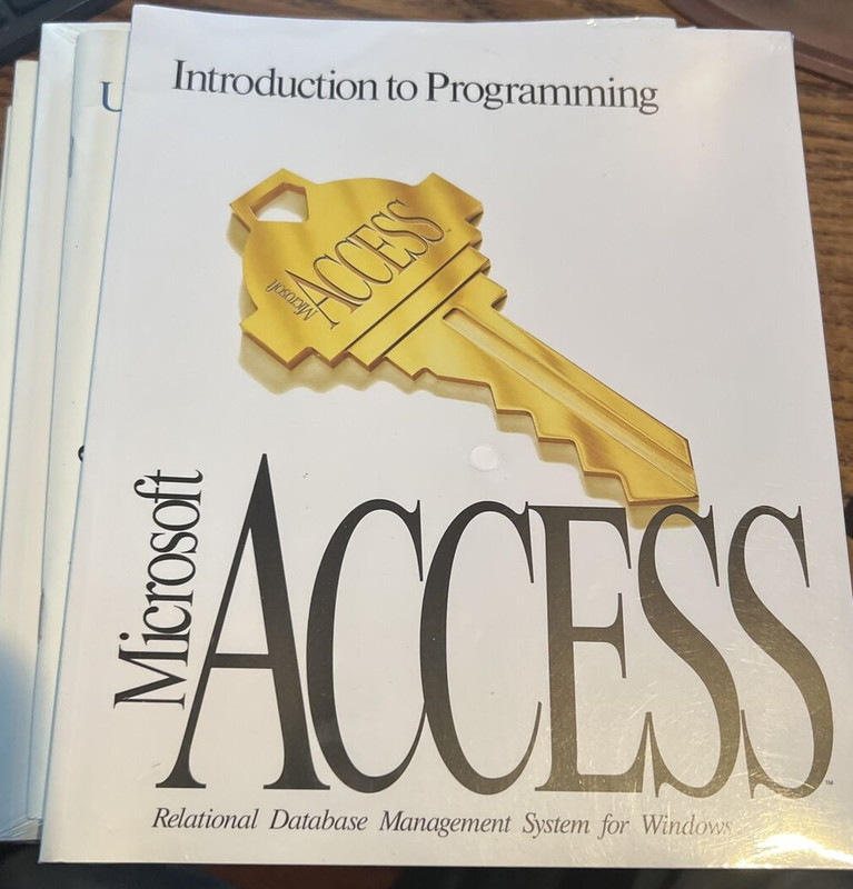 Vintage 1992 - Microsoft Access Database - PC Computer Software 3.5" -Hard Disks gallery