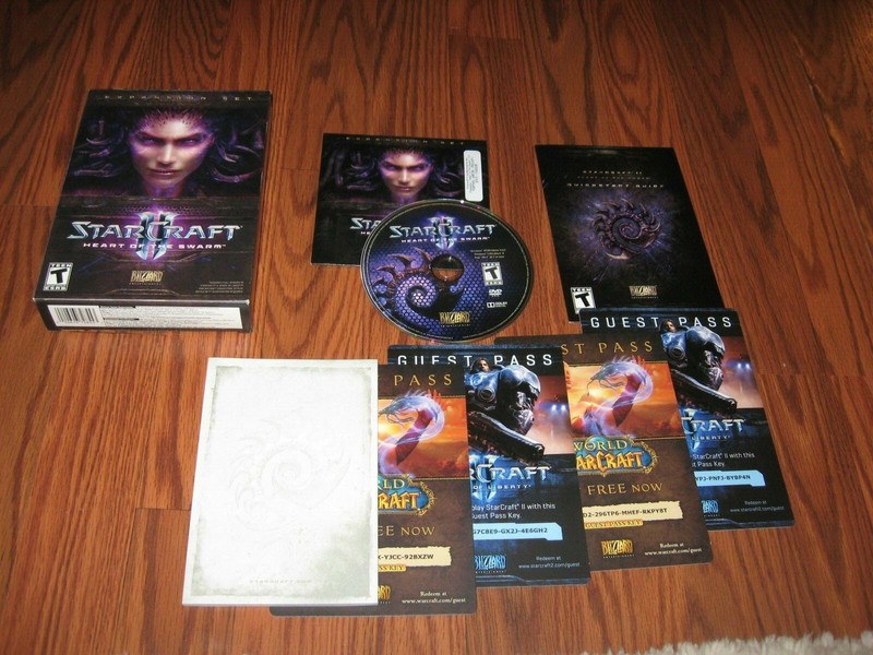 Starcraft II Heart of the Swarm Expansion Set Replacement disk plus items