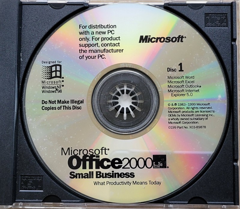 Vintage – Microsoft Office 2000 Small Business, 1999