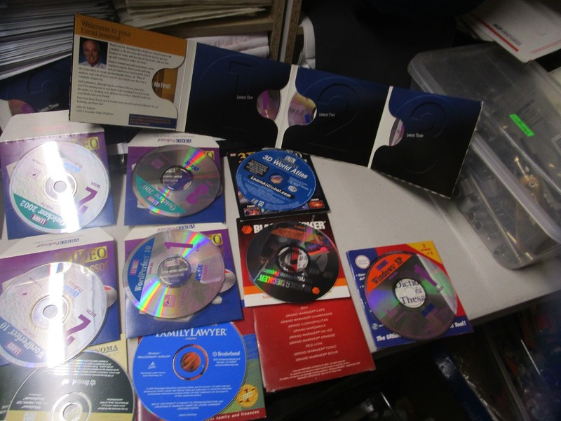 Computer Cd-Rom Lot 20+ Discs Dictionary Atlas Home Depot Video Professor gallery