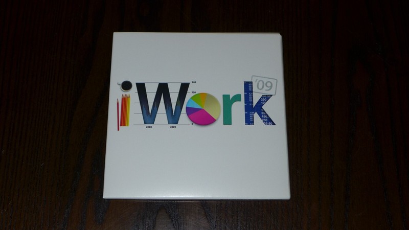 Apple Mac Box Set Includes Mac OS X Snow Leopard iLife 09 iWork 09 MC209Z/A  gallery