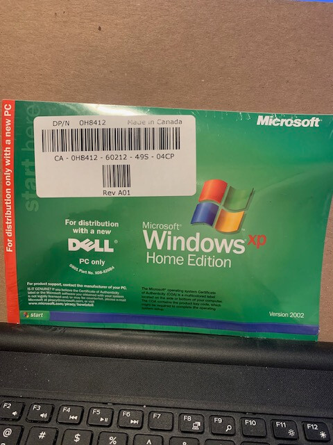 Microsoft WINDOWS XP Home Edition Version 2002 SEALED -DELL ONLY** NEW.