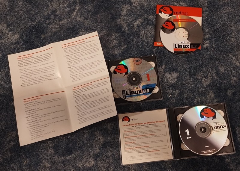 Vintage RedHat Linux 6 Bundle for PC gallery