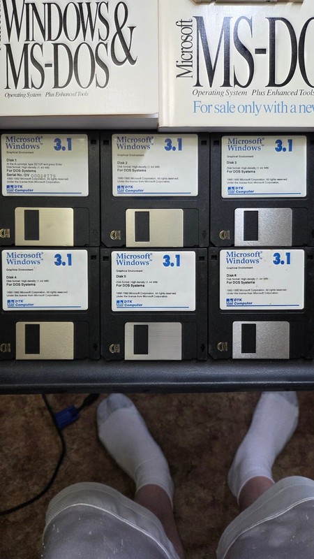 windows 3.1 floppy. DOS 6 boot disk and manuals gallery