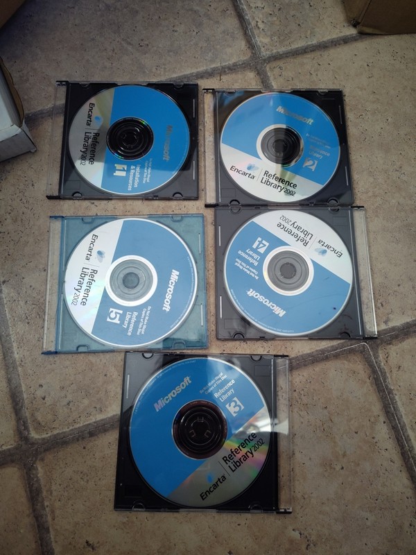 Microsoft Encarta Reference Library 2002 – 5 CD-ROM Edition – For PC – Pre-Owned