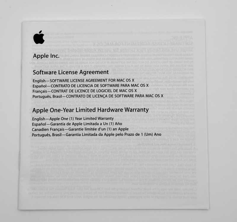 Apple MacBook Mac OS X Install Disc 1 & 2 V10.5.2 2008 W Box & Decals gallery