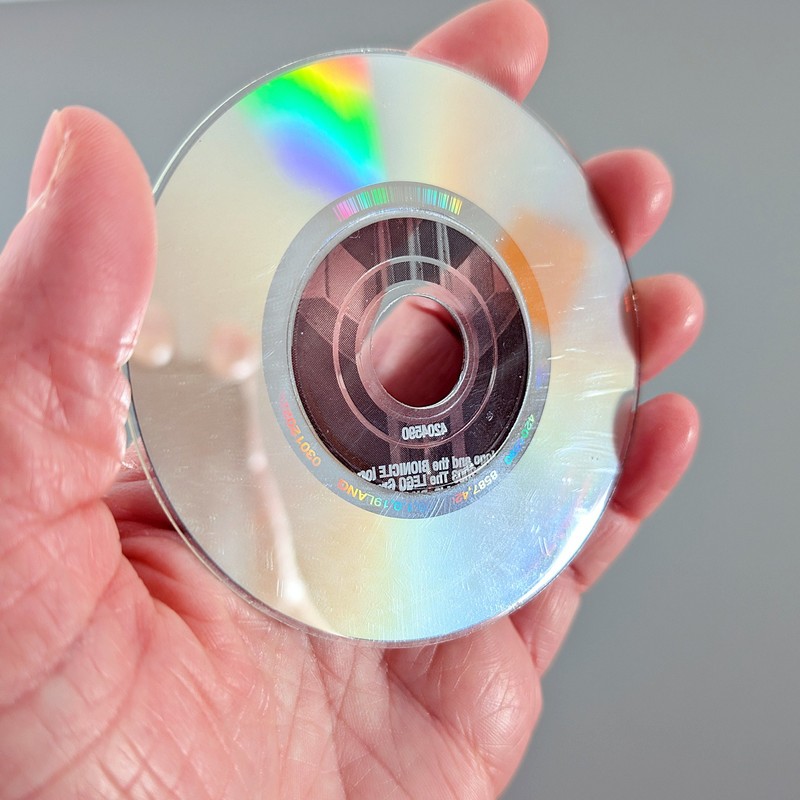 PC Game Lot of 6: LEGO BIONICLE Disc 1 + Bionicle Mini Discs | Collectible Games gallery