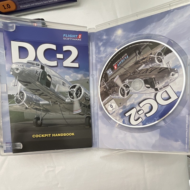 Flight 1 Flight Simulator Add-Ons Lot DC-2 & Ultimate Terrain USA CD English gallery