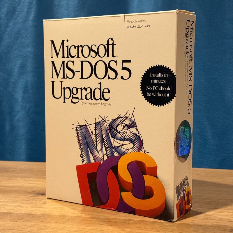 Microsoft MS-DOS 5 Upgrade – 5.25″ Floppy Disks, Manuals