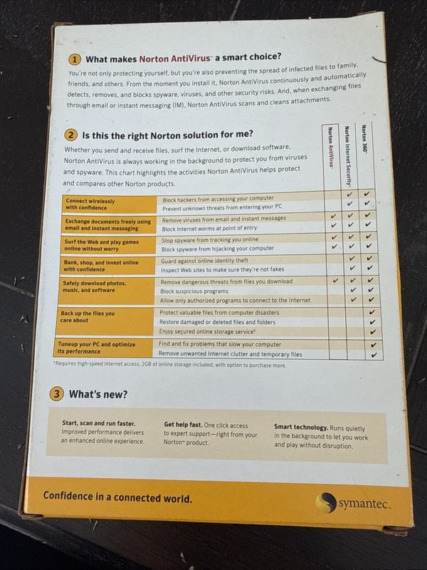 Symantec Notron AntiVirus 2008, CD Edition, for Windows XP Home / Pro gallery