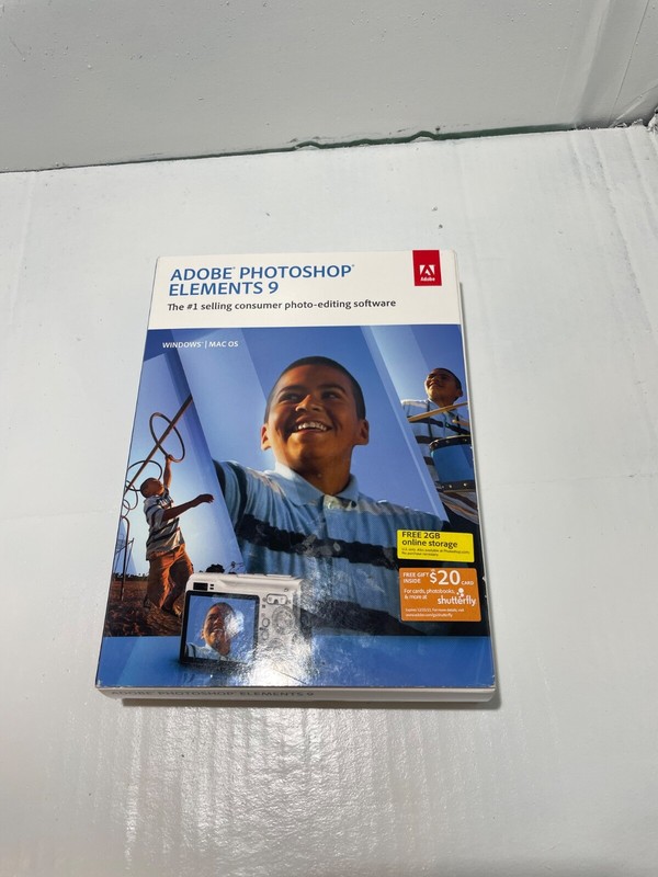 Adobe Photoshop Elements 9 & Adobe Premiere Elements 9 + 20$Shutterfly Gift Card