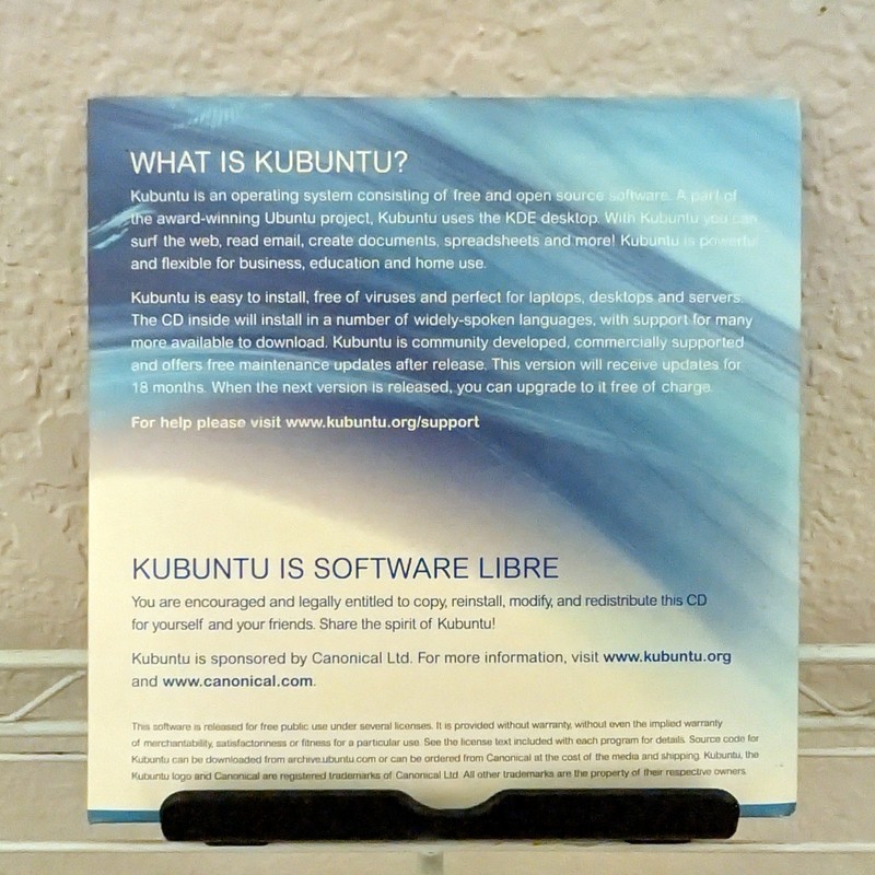 Kubuntu 8.10 Install Disc (2008) *Genuine* Ubuntu gallery