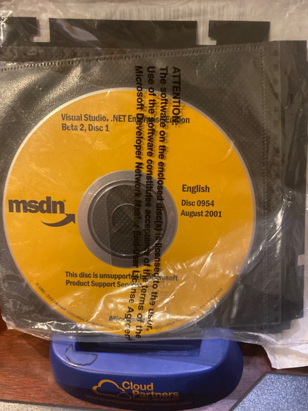 NEW Visual Studio .Net Enterprise Edition Beta 2 .Disc 1,2,3. Update. SourceSafe gallery