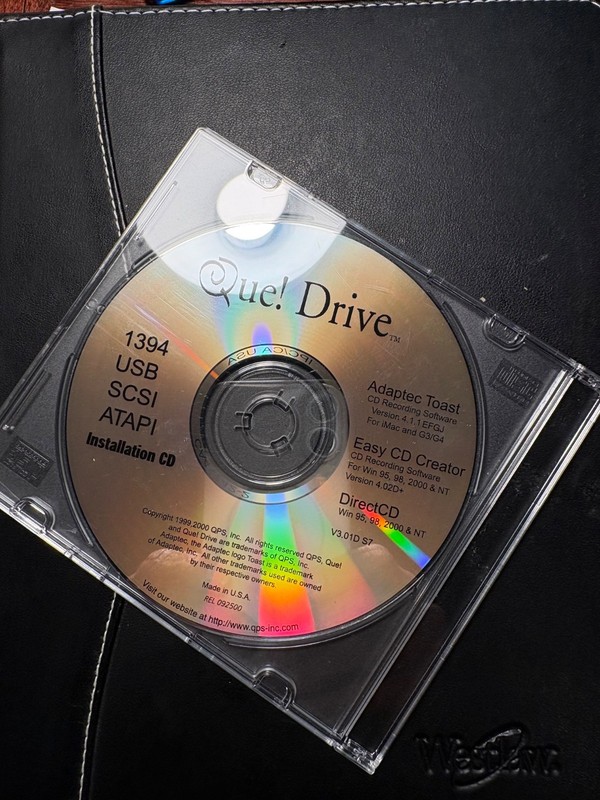 Que! Drive Software & Driver CD c. 2000 • 1394 USB SCSI ATAPI w/Burning Software gallery