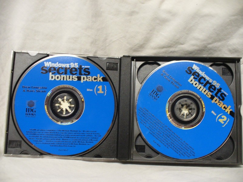 Windows 95 Secrets Gold 4th Edition 4 CD-ROMs gallery