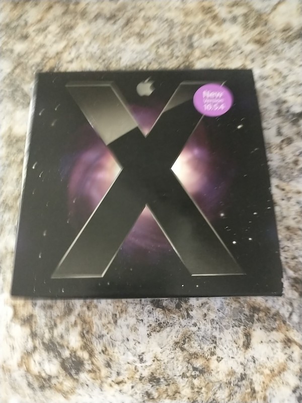 Apple Mac OSX 10.5.4 Leopard Retail Pack P/N: MB576Z/A