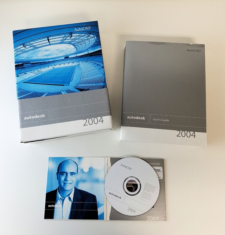 AutoCAD Autodesk 2004 DVD with User’s Guide & Serial No. READ